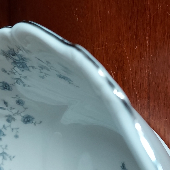 Large 8" Vegetable bowl 💙  Blue Garland (Bavarian Backstamp) by Johann Haviland - Picture 8 of 12